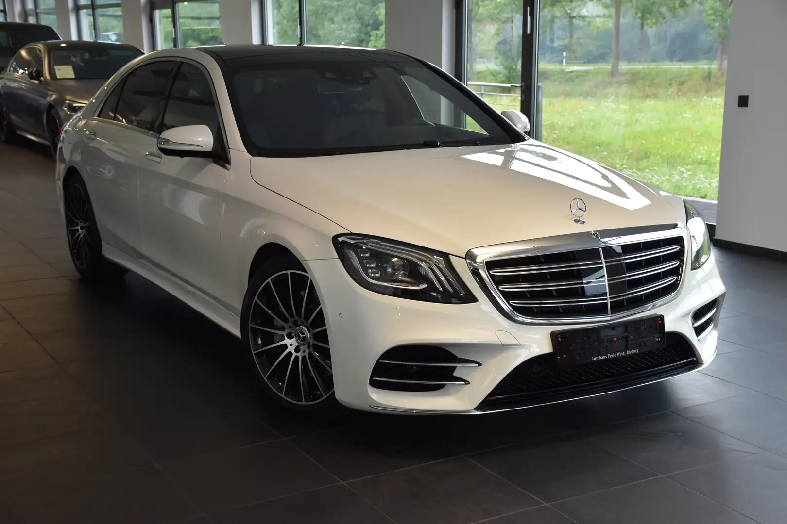 Mercedes-Benz S 560 S 560 L 4Matic AMG LINE PLUS"PANO"MASSAGE"360CAM" Blanc - 2