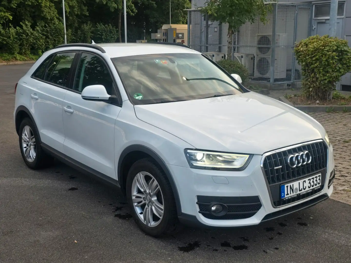 Audi Q3 2.0 TDI 103kW S tronic quattro Weiß - 1