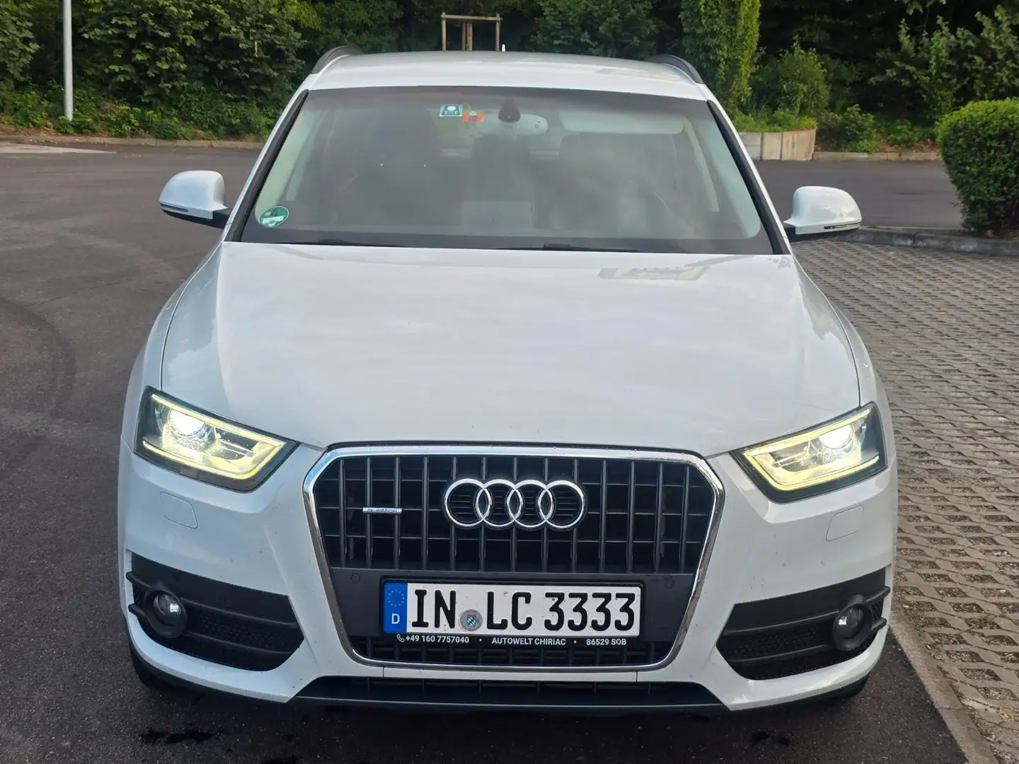 Audi Q3 2.0 TDI 103kW S tronic quattro Weiß - 2