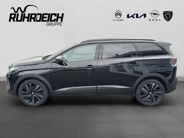 Peugeot 5008 view 2