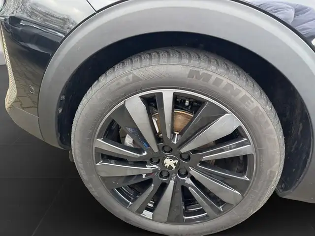 Peugeot 5008 view 7