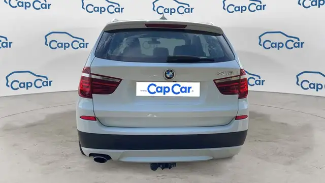 BMW X3 view 3