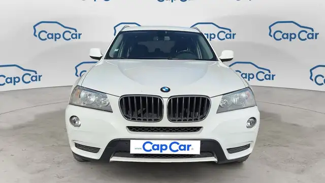 BMW X3 view 5