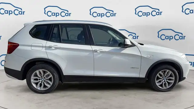 BMW X3 view 4