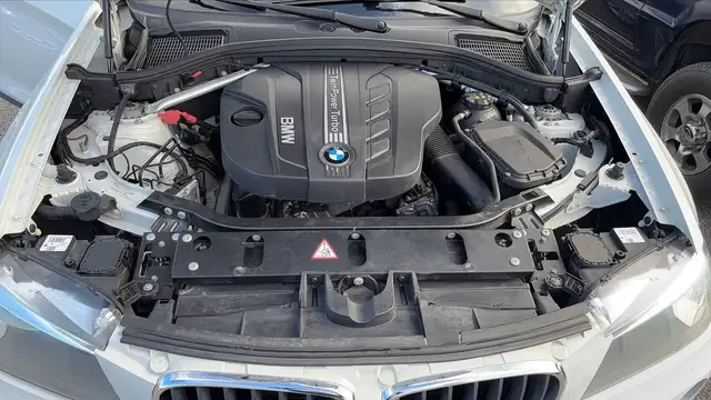 BMW X3 view 15