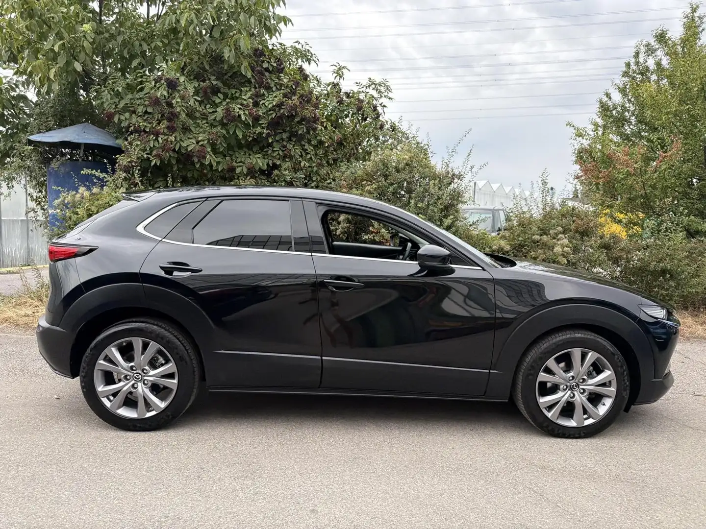 Mazda CX-30 AWD 4x4 Comfort+/SO/ST G122 EXTRAS 1.Besitz Schwarz - 2