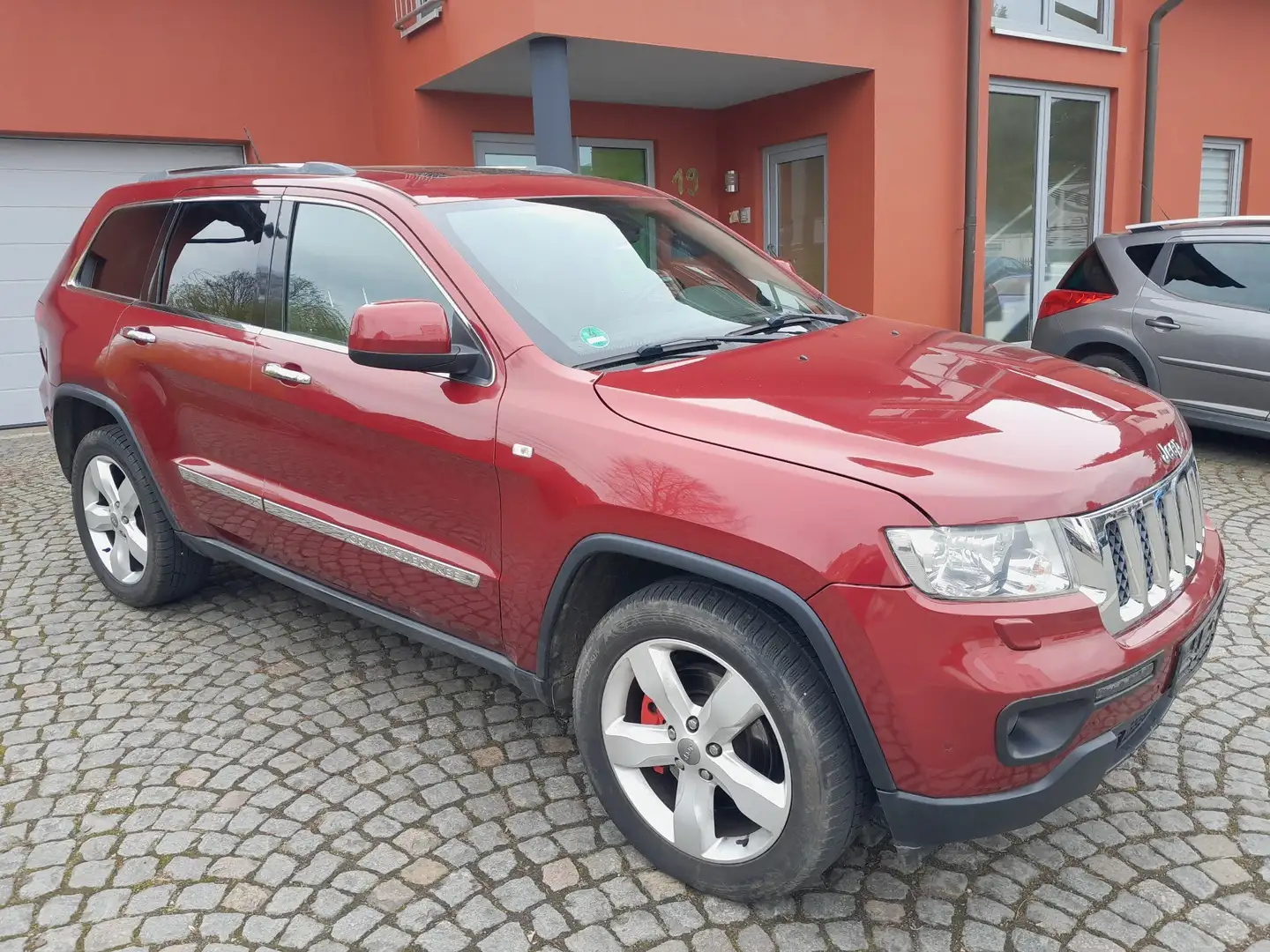 Jeep Grand Cherokee 3.0 CRD Overland Red - 1