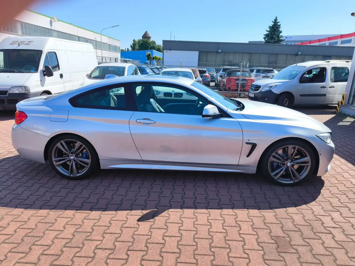 BMW 435 i Coupe M-Paket M-Performance Silber - 2
