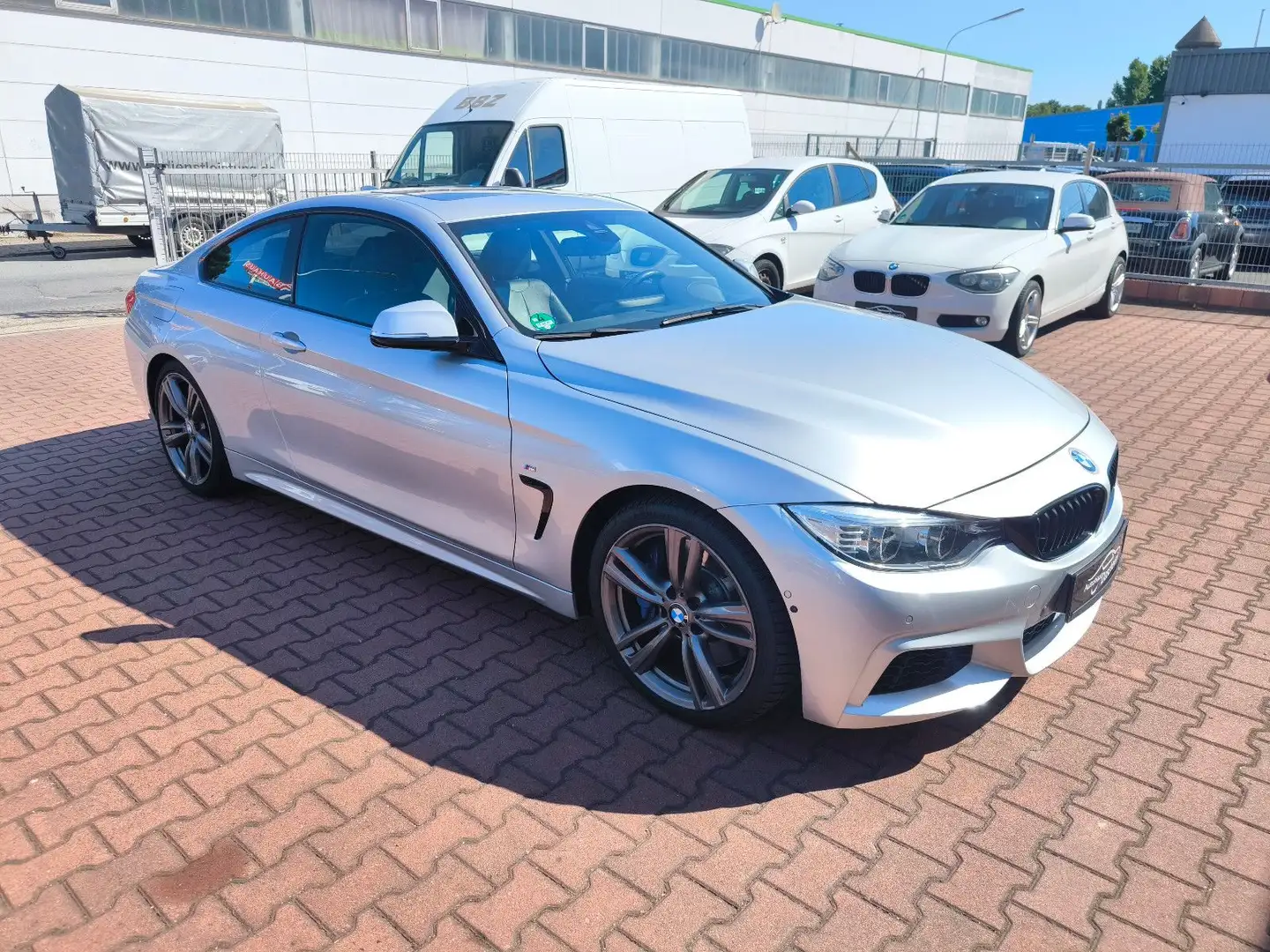 BMW 435 i Coupe M-Paket M-Performance Silber - 1