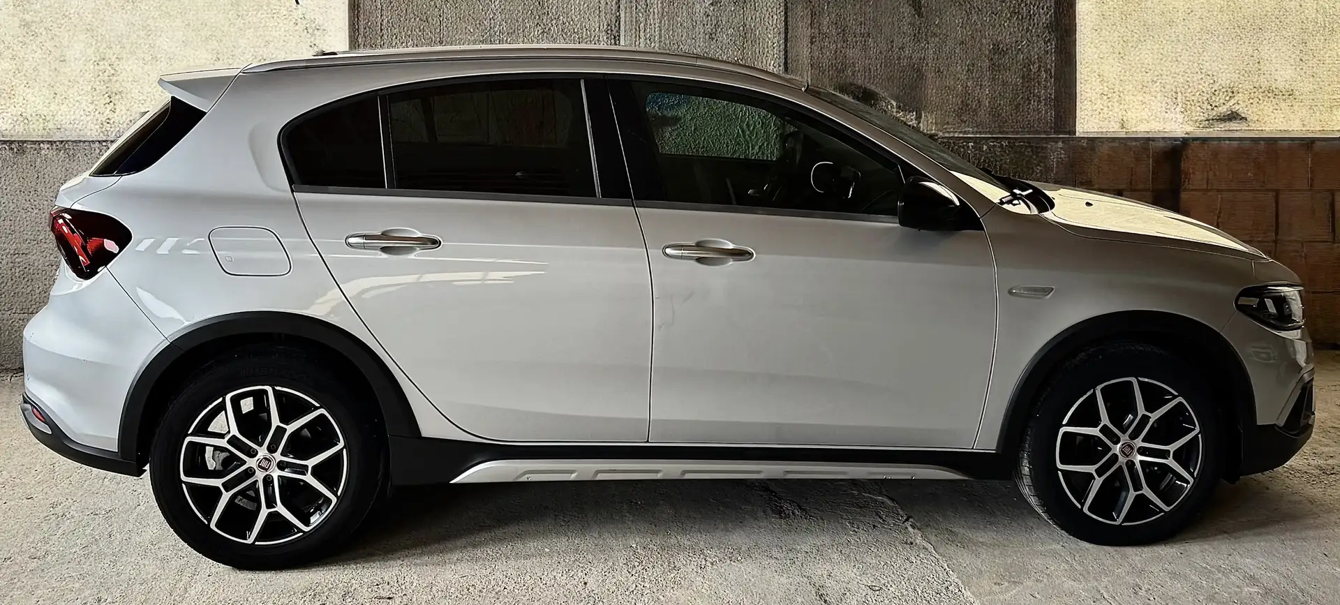 Fiat Tipo 5p 1.6 mjt Cross s&s 130cv Argento - 2