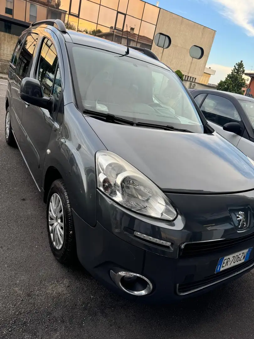 Peugeot Partner Partner Tepee 1.6 hdi Endurance Active 4x4 92cv Grigio - 2