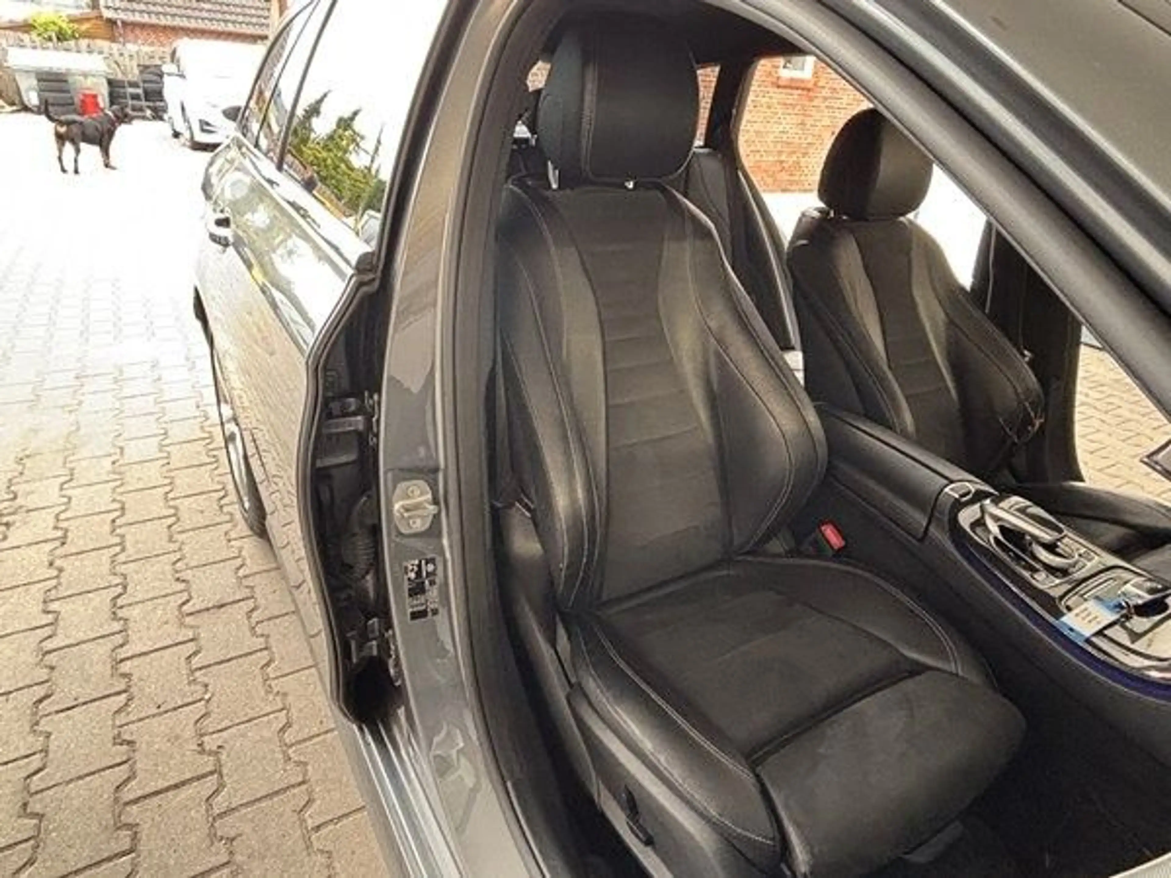 Mercedes-Benz E 350 d T 9G-TRONIC AMG Line / Night-Paket — photo 13
