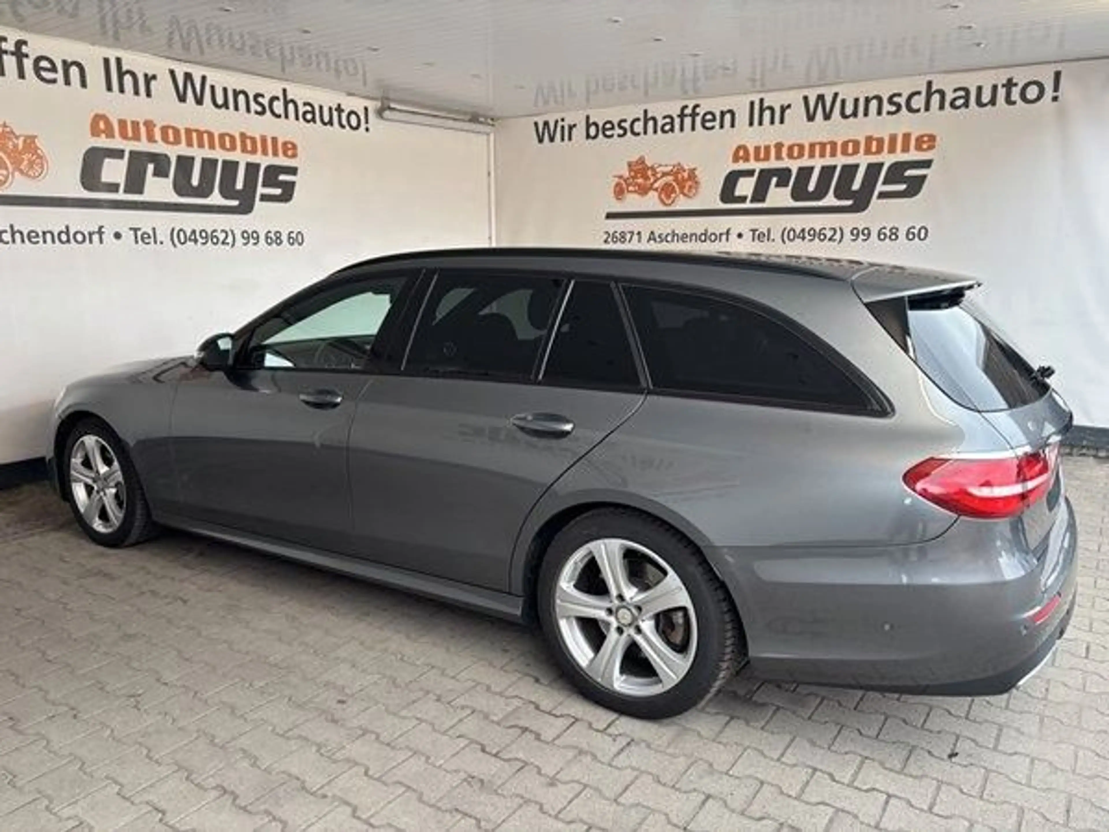 Mercedes-Benz E 350 d T 9G-TRONIC AMG Line / Night-Paket — photo 6