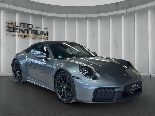 Porsche 992 911 Carrera GTS Cabrio Sport Design Chrono