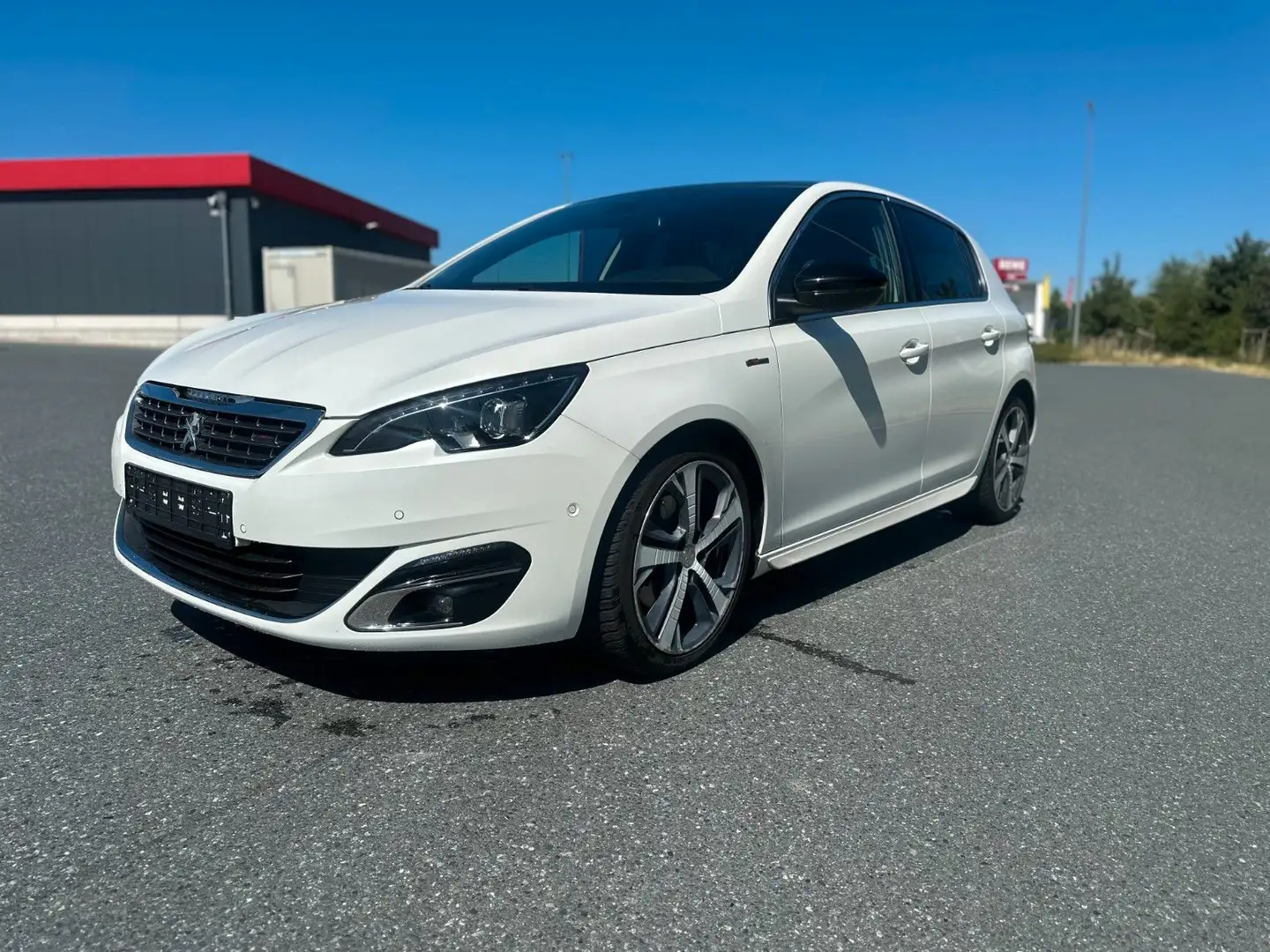 Peugeot 308 BlueHDI GT Line PDC TOT A.TEMP NAVI G-DACH Weiß - 1