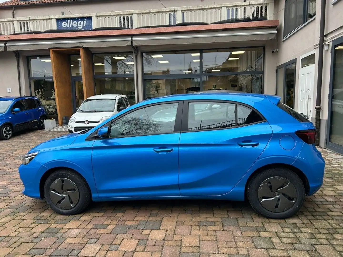MG MG3 1.5 STANDARD KM 0 Blau - 2