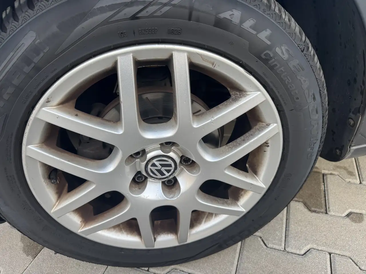 Volkswagen Golf 5p 1.6 Highline 105cv, foto 7