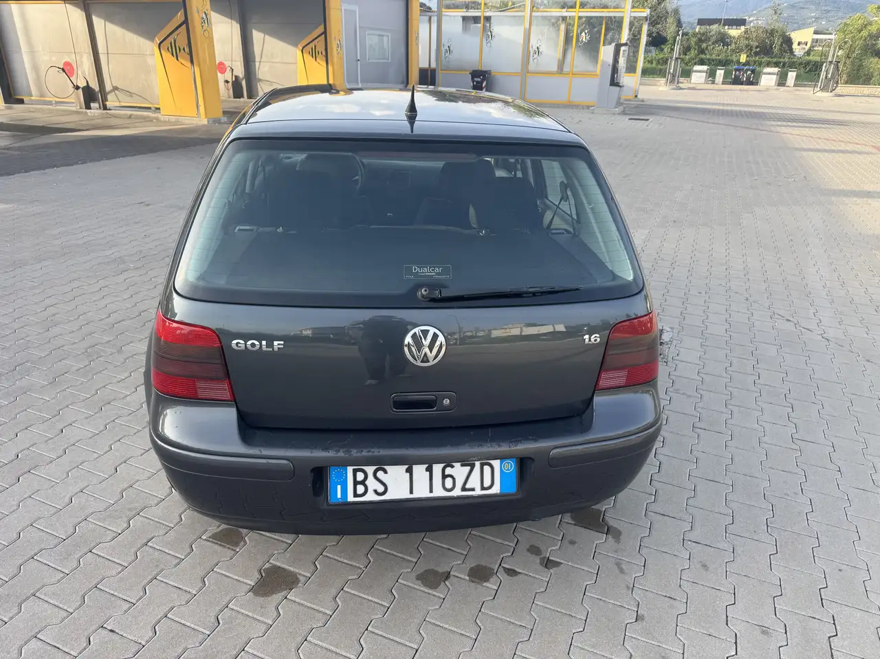 Volkswagen Golf 5p 1.6 Highline 105cv, foto 9