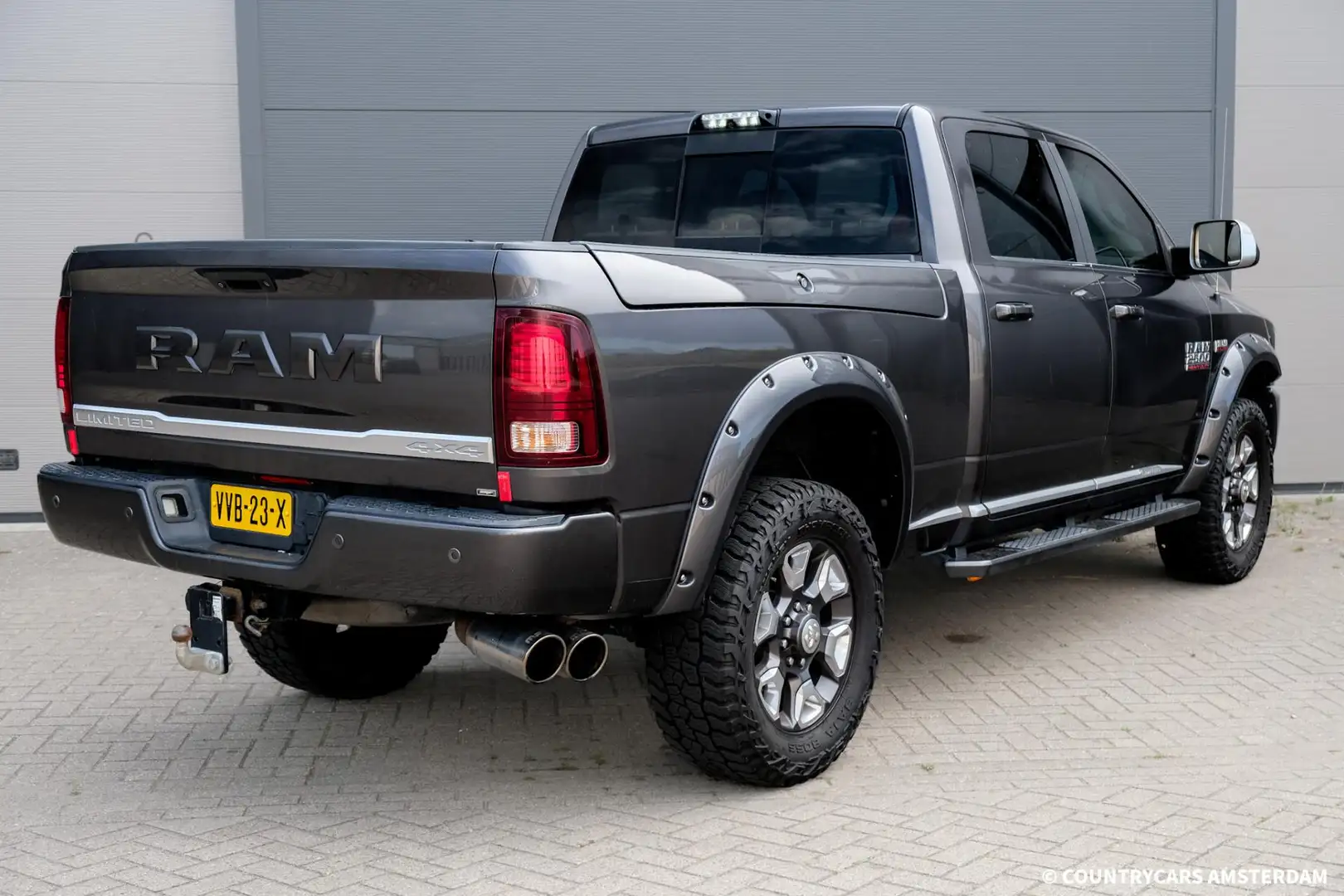 Dodge RAM 2500 4X4 LIMITED 6.4 V8 HEMI | Limited Tungsten Ed Gris - 2