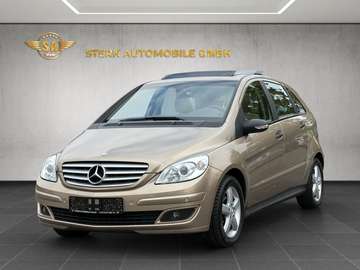 Automatik 1.Hand mit nur 23.470 Km Tüv neu