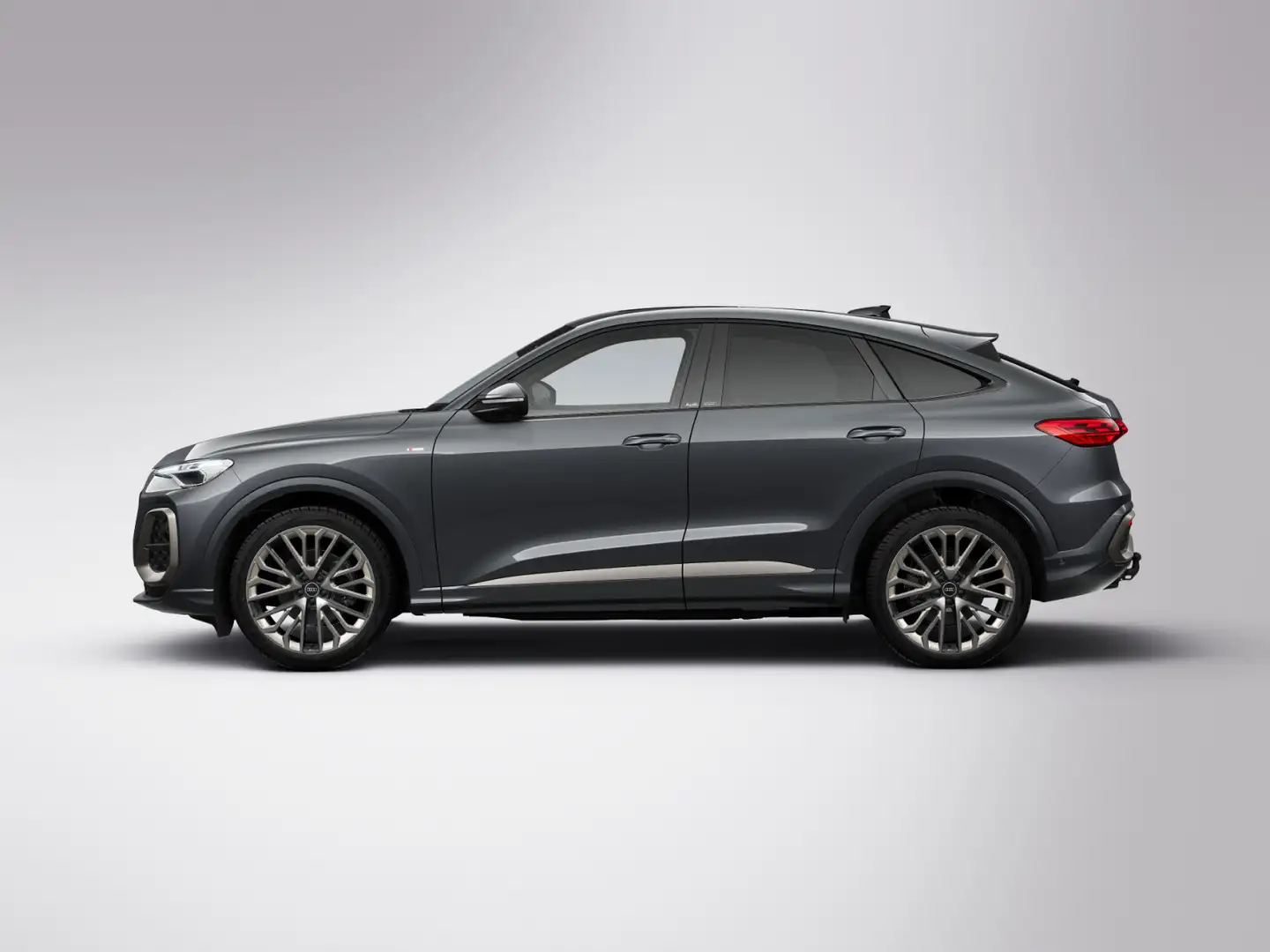 Audi Q5 TFSI quattro S line AHK MATRIX Pano Grau - 2