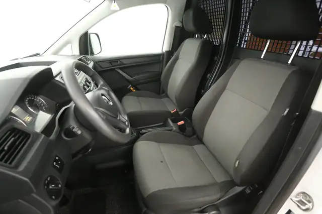 Volkswagen Caddy view 9