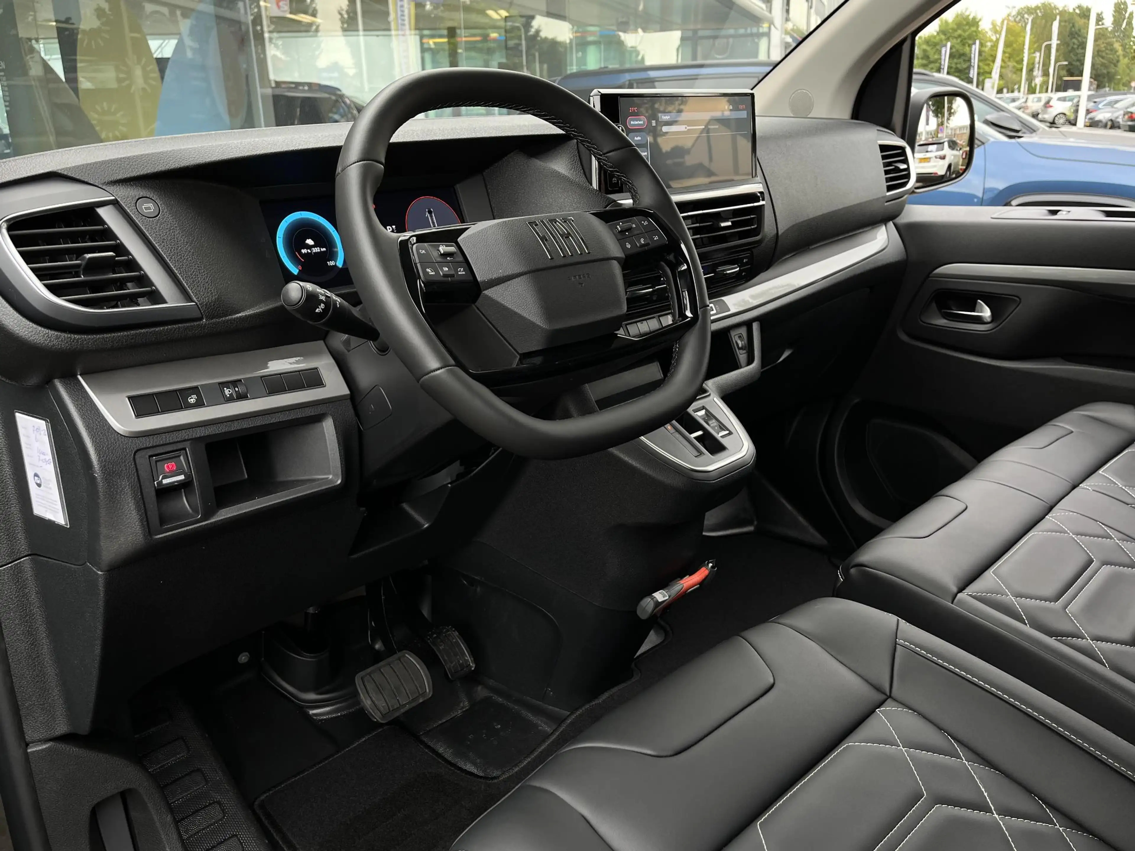 Fiat Scudo E-Scudo L3 75 kWh STX / Snel Leverbaar / — photo 2
