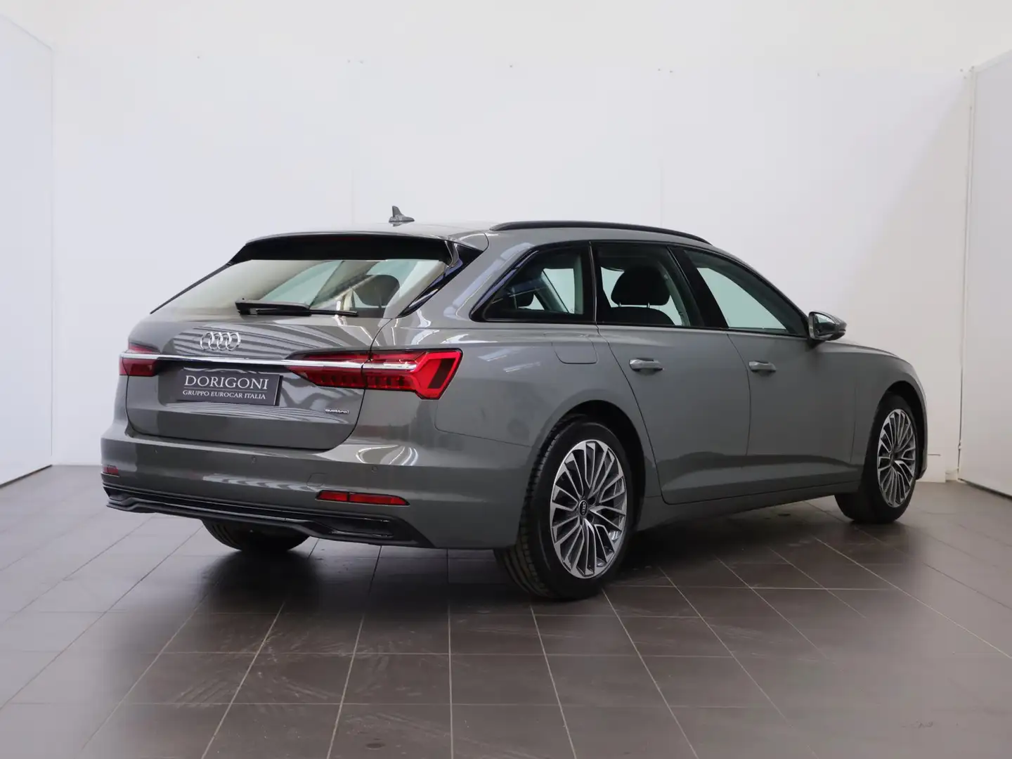 Audi A6 avant 50 2.0 business 4 s-tronic Grigio - 2