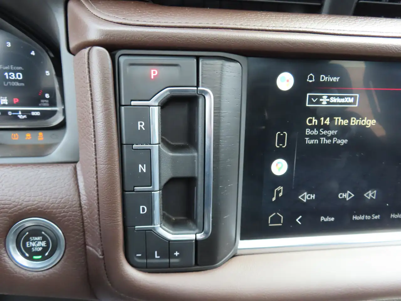 GMC Yukon снимка GMC Yukon