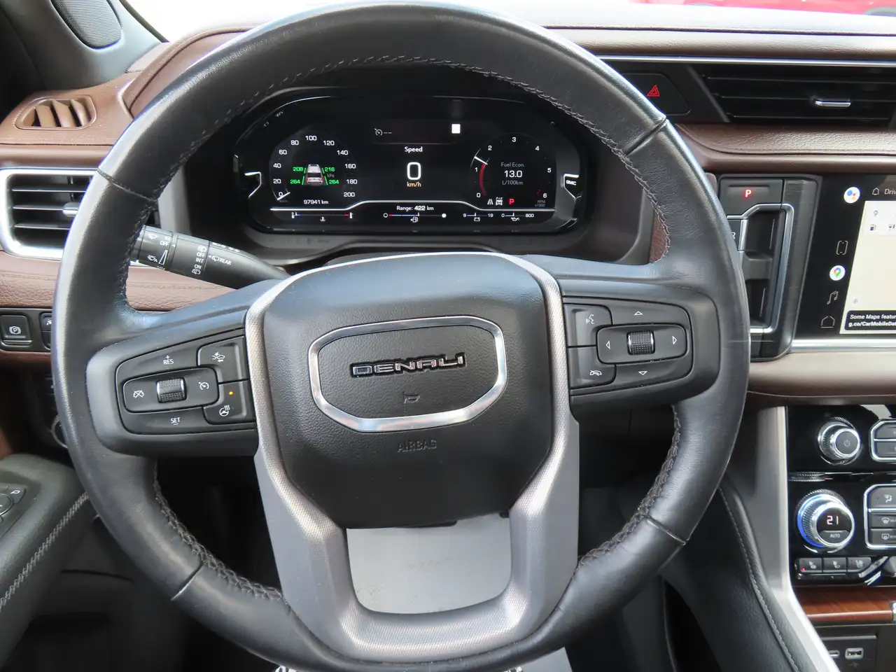 GMC Yukon снимка GMC Yukon