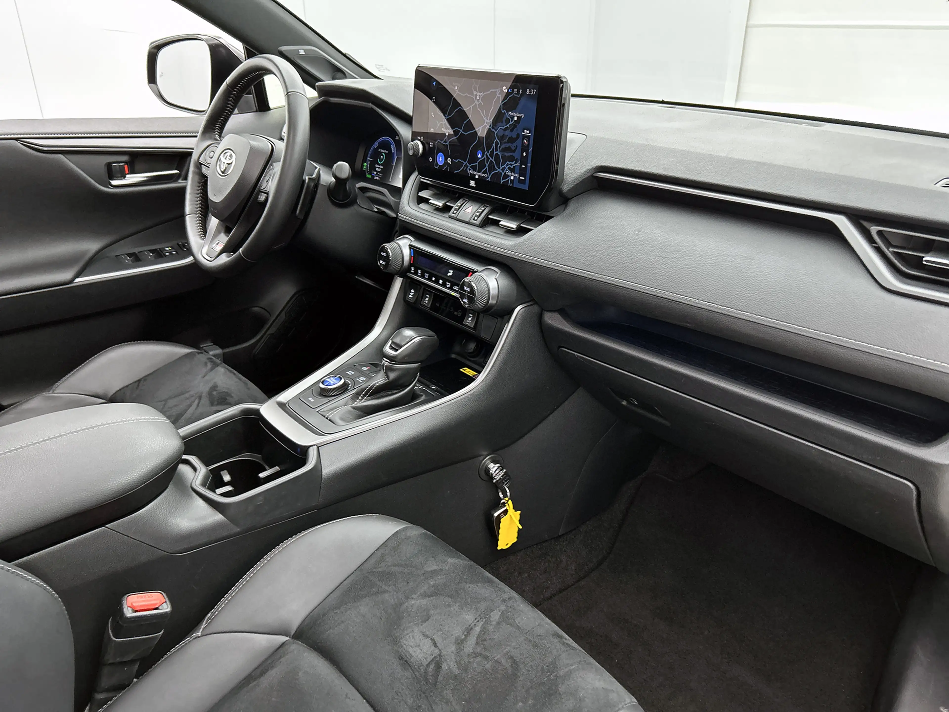 Toyota RAV 4 2.5 Plug-in Hybrid AWD GR SPORT + GR SPORT PLUS PA — photo 6