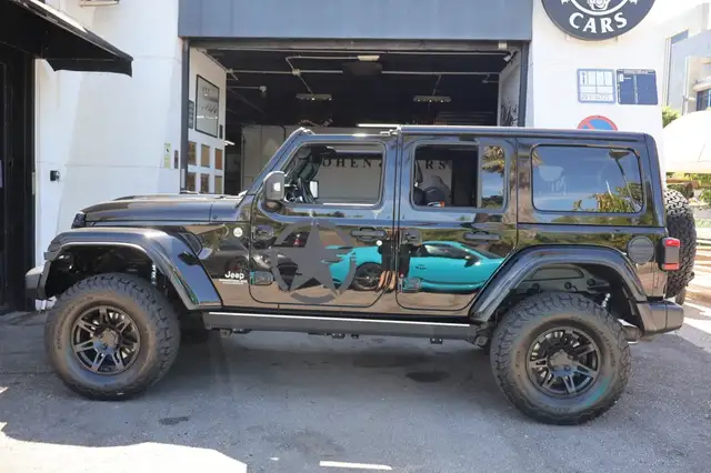 Jeep Wrangler view 9