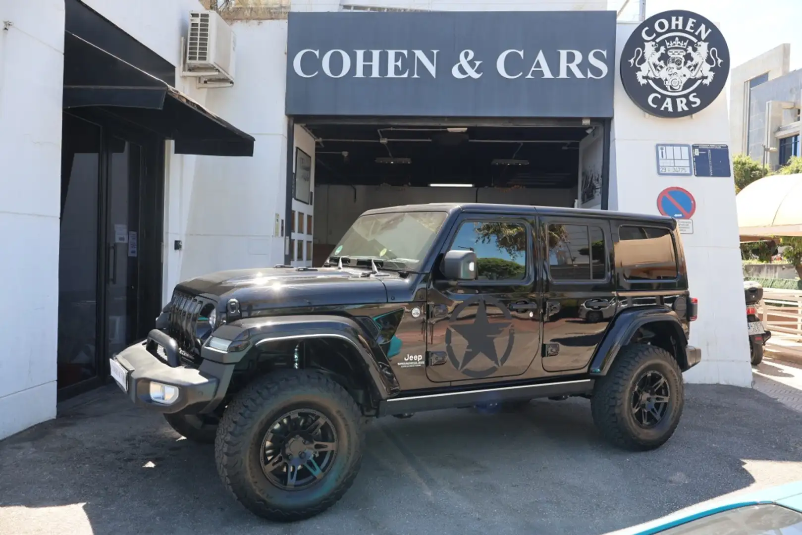 Jeep Wrangler 2.0T GME Sahara 8ATX 197KW Negro - 1