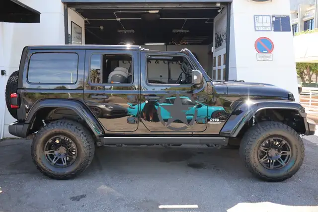 Jeep Wrangler view 5