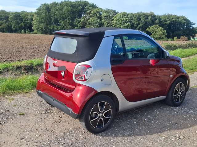 smart forTwo smart fortwo cabrio EQ passion