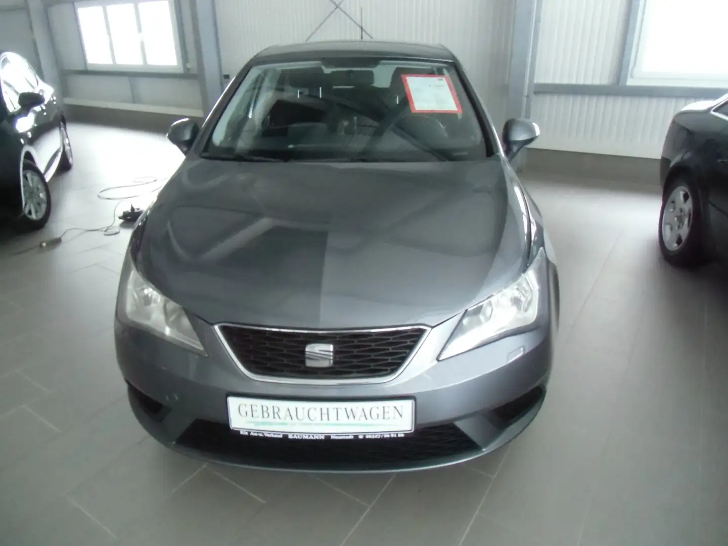 SEAT Ibiza Style Salsa, Navi, Sitzheizung, guter Zustand Grau - 1