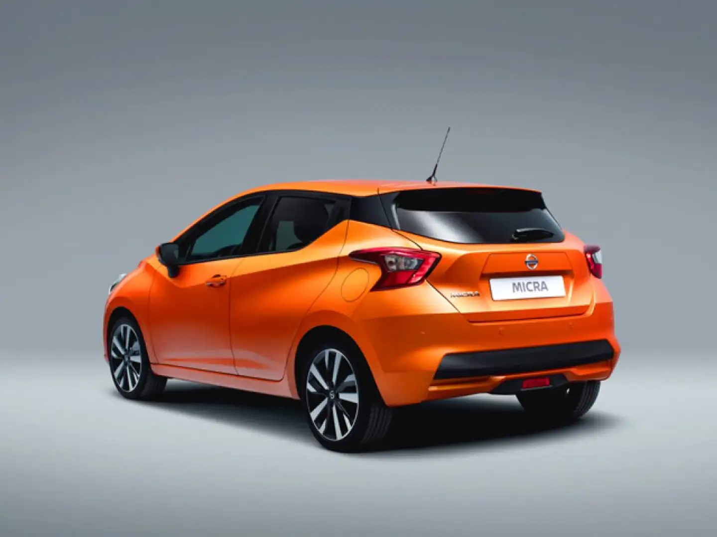 Nissan Micra 1.0 DIG-T 117CV 5 porte N-Sport Orange - 1