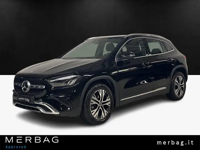 Mercedes-Benz GLA 180 d Automatic Business Extra