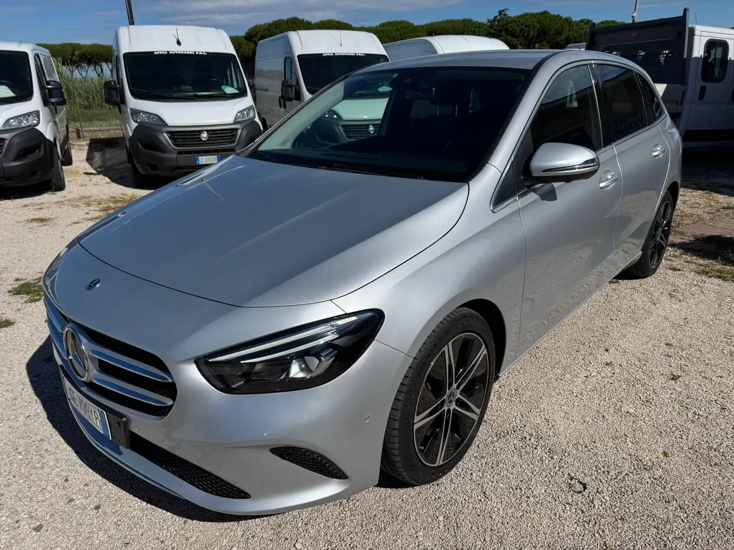 Mercedes-Benz B 200 d SportPlus CAMERA360°/UNIPRO/NO VINCOLI FINANZ Argento - 2