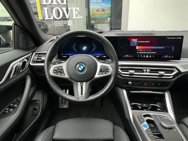 BMW I4 view 6