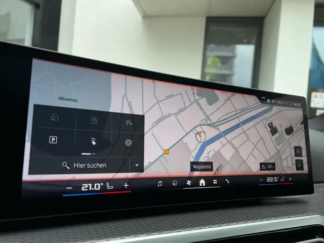 BMW I4 view 11