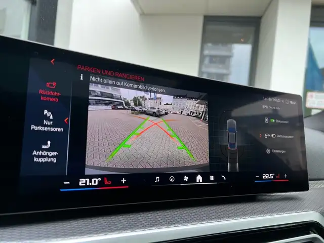 BMW I4 view 13