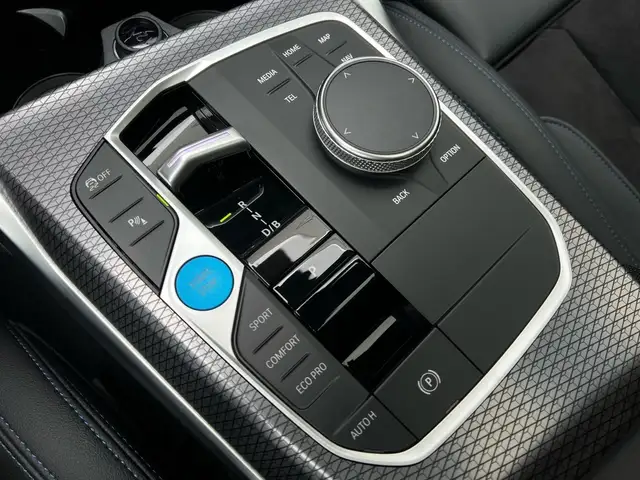 BMW I4 view 14
