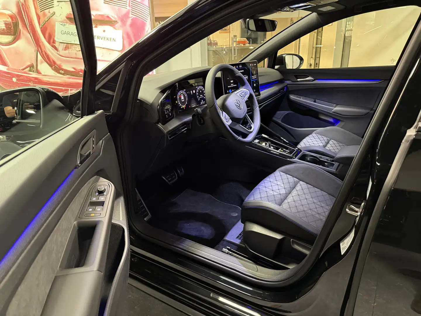 Volkswagen Golf Golf 1.5 eTSI OPF DSG R-Line pano dak NIEUW 0 KM ! - 2