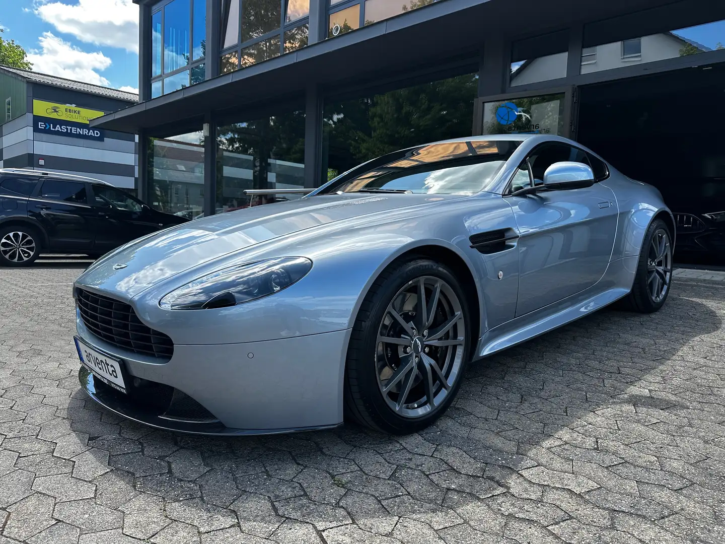 Aston Martin Vantage V8 VANTAGE N430 Silber - 1