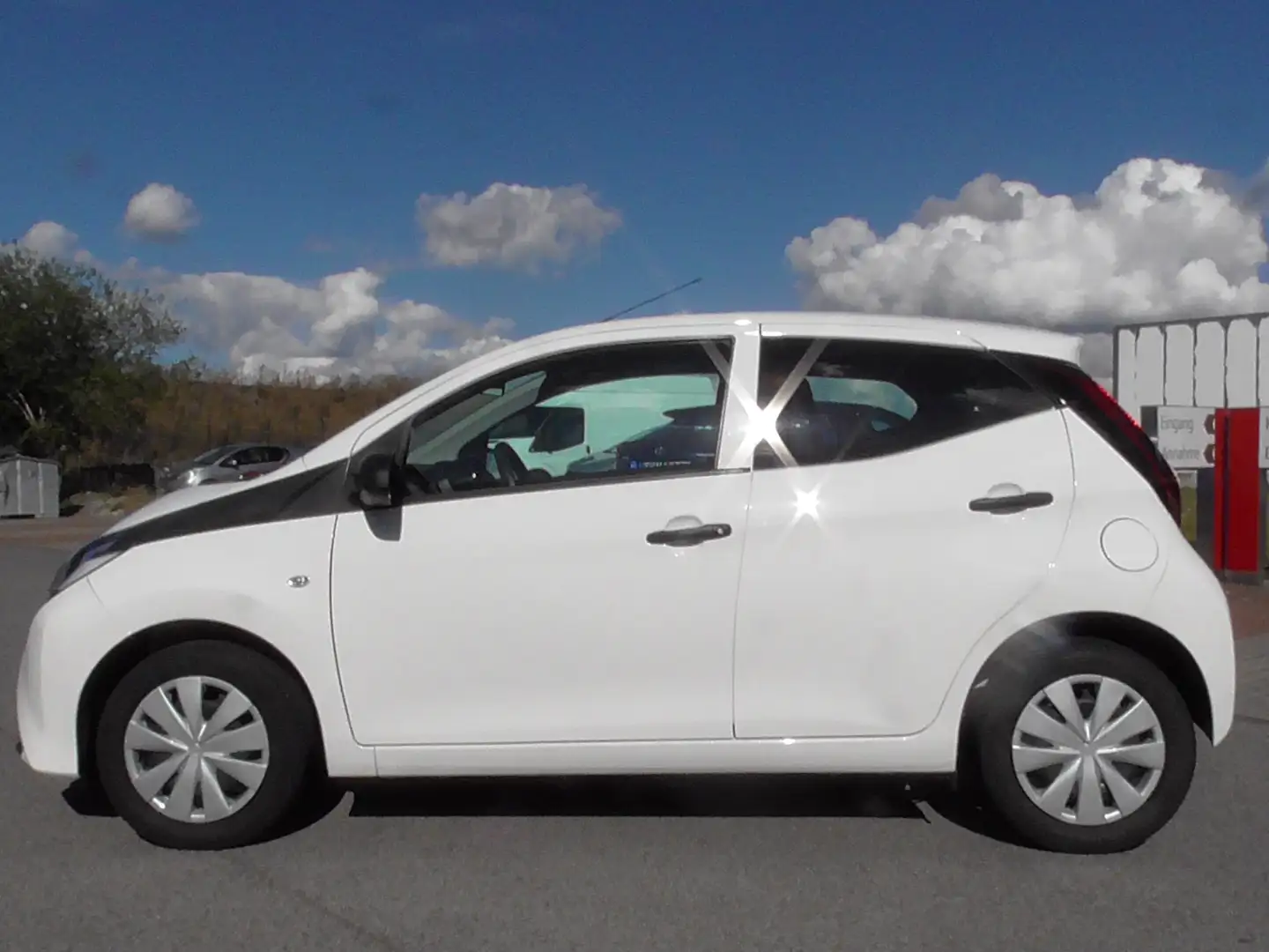 Toyota Aygo 5-türig,Klima,Freisprechanlage,Zentralverriegel - 2