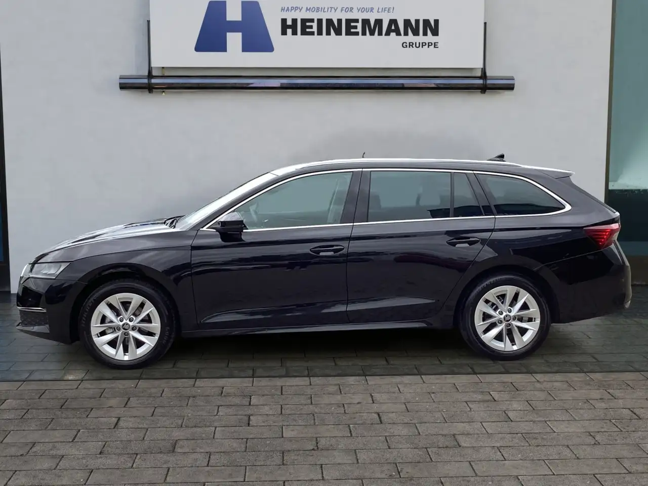 Skoda Octavia Combi 1.5 TSI mHEV*Komfort+WinterPlusPAK*AHK*Kessy, миниатюра 2