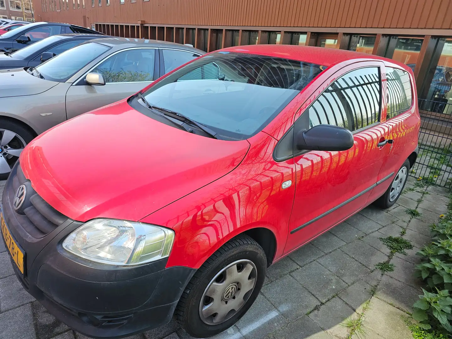 Volkswagen Fox Fox 1.2 Trendline Rojo - 2