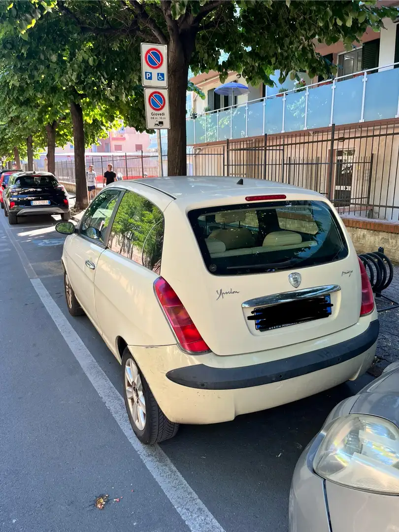 Lancia Ypsilon 1.3 mjt - 2