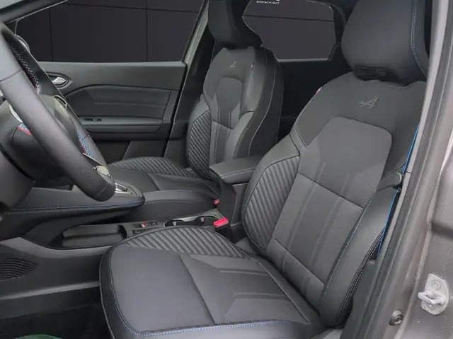 Renault Symbioz view 10